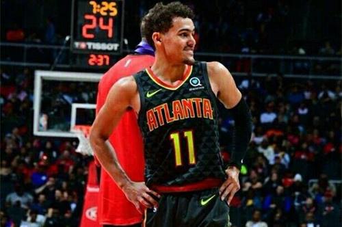 骄傲容易滋生狭隘，亚冠是为国出战，所以这个时候还...（自满易生狭隘，亚冠为国而战，此刻更应…）