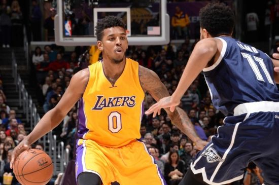 送出角球助攻，恰尔汗奥卢当选国米客胜维罗纳全场最佳球员（凭借角球助攻，恰尔汗奥卢荣膺国米客胜维罗纳全场最佳）