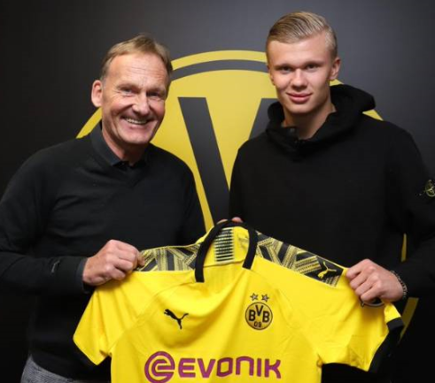 美记：快船没明确提到要裁掉保罗，可能等12月15日后再交易他（美媒：快船未明确要裁保罗 或将等12月15日后再寻交易）