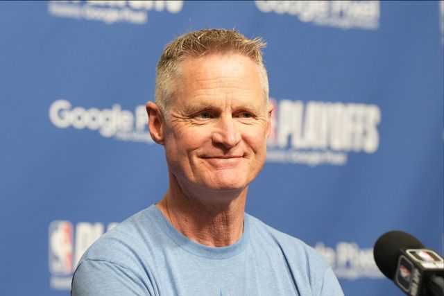 TA：莫斯克拉的贡献远不止是“临时救火”，他完全封锁了凯恩（TA：莫斯克拉的作用远超权宜之计，他彻底冻结了凯恩）